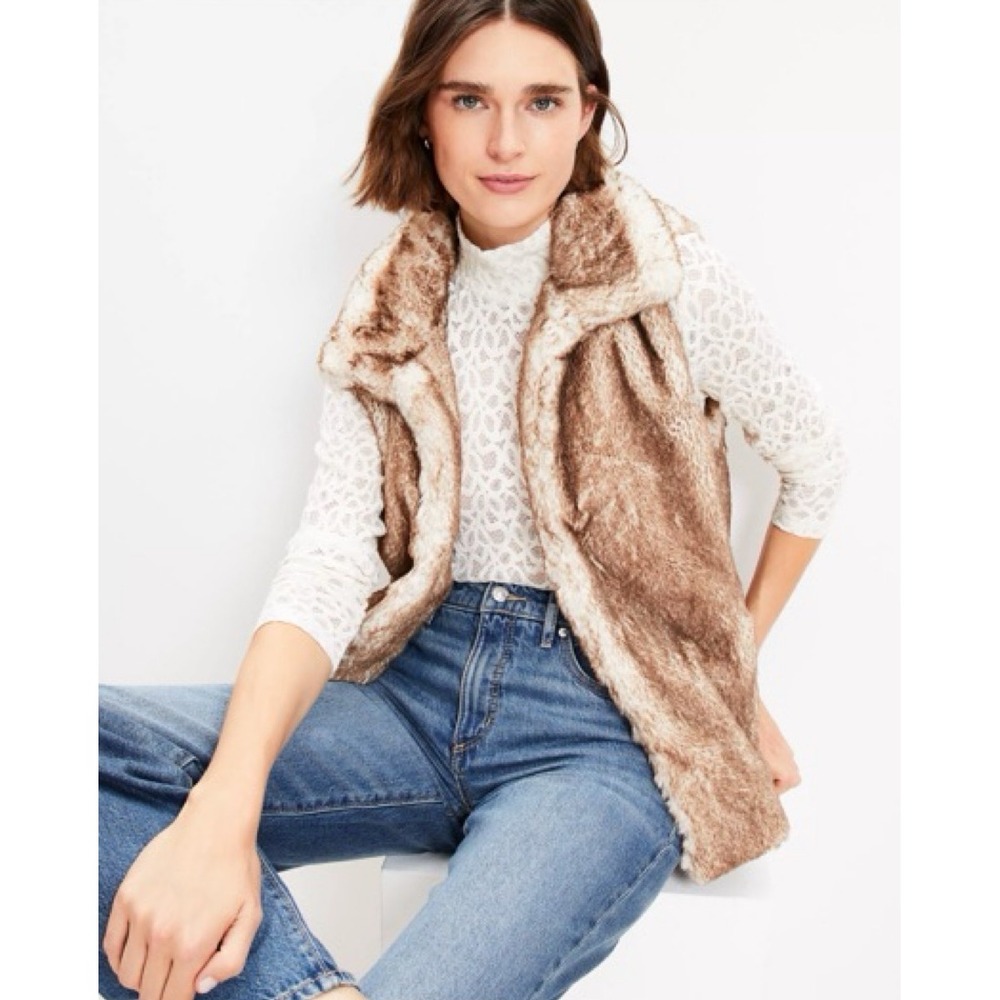LOFT Brown Cream Frosted Faux Fur Vest Open Front Pockets | Size Medium